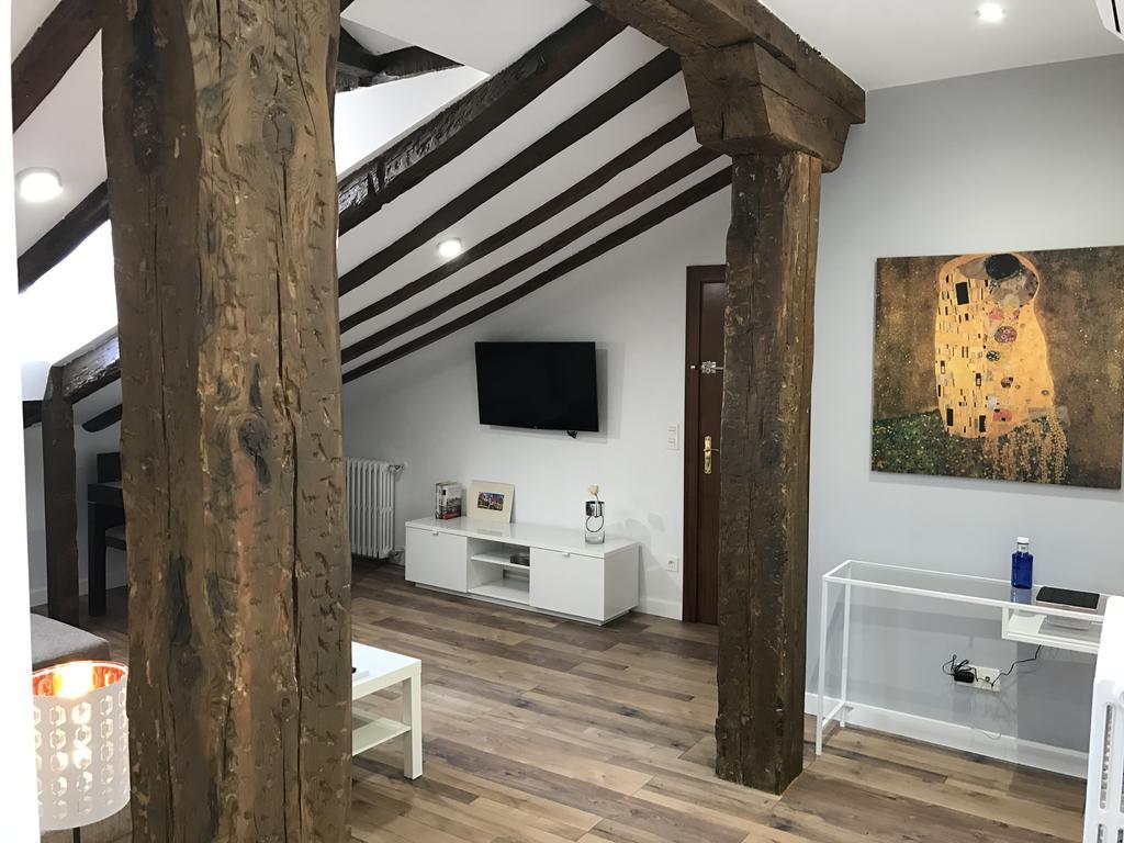 Airva: Apartamento Teresa Gil Valladolid Buitenkant foto